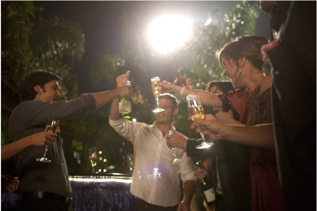 90210 beverly hills completeist agenda netflix annie wilson dixon wilson naomi clark erin silver liam court navid shirazi adrianna tate-duncan cw
