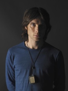 Robert-Capa-In-Sunshine-cillian-murphy-as-robert-capa-in-sunshine-18587244-600-800